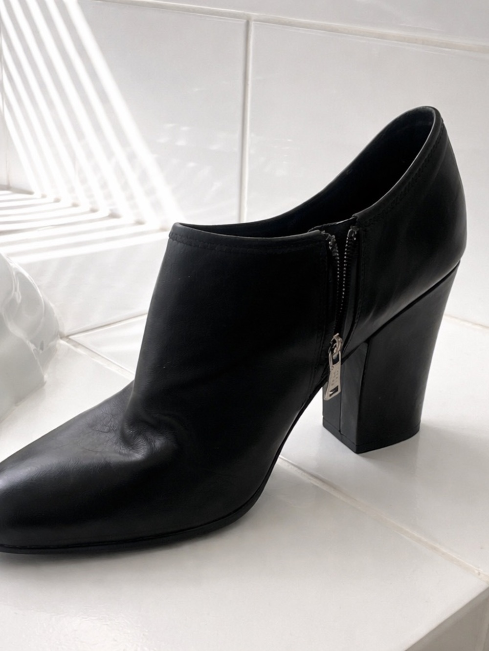 Prada Black Leather Ankle Boots Block Heel Zip Booties EU 39 / US 9 NWOT - Picture 2 of 10